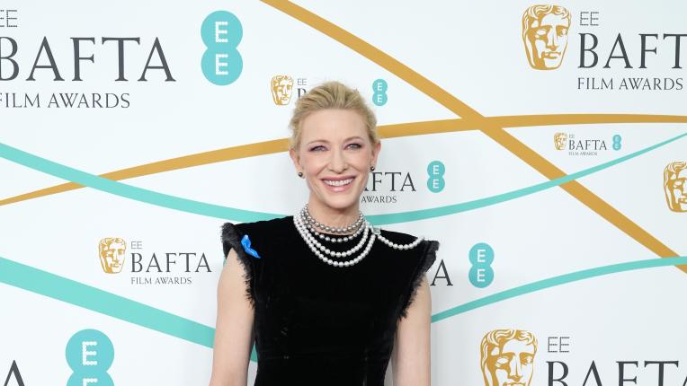  Най-добре облечените на премиите БАФТА през 2023 година 