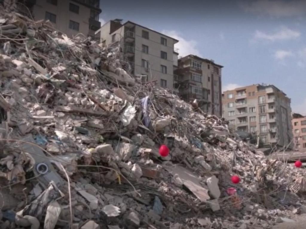 Северна Корея заяви че ще спре да изпраща балони пълни