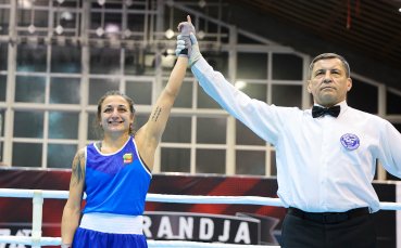 Светлана Каменова и Златислава Чуканова се класираха за 1 4 финалите на