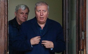 Проф Александър Томов е последният ръководител на ЦСКА извел отбора