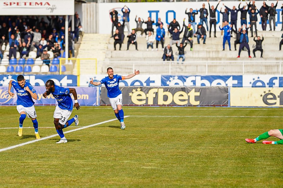 Спартак Варна Ботев Враца1