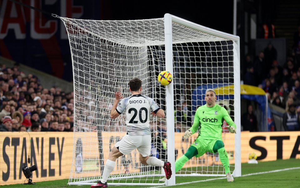 Отборите на Кристъл Палас и Ливърпул играят при резултат 0:0