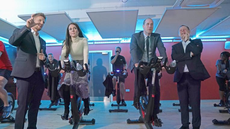  Кейт и Уилям се състезаваха в Уелс 