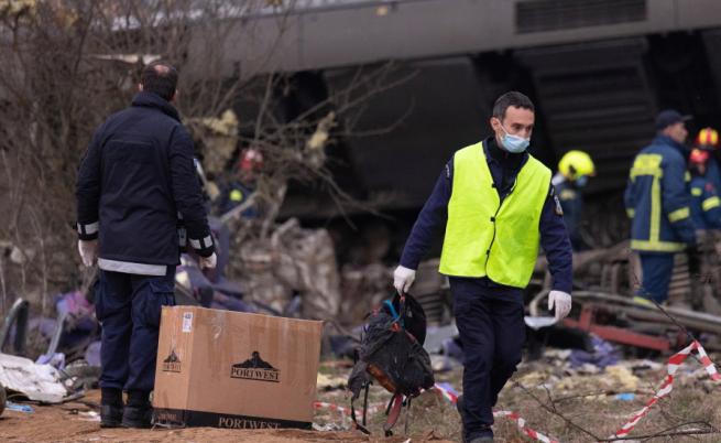 След тежкия влаков инцидент в Гърция: Арестуваха началника на гарата в Лариса