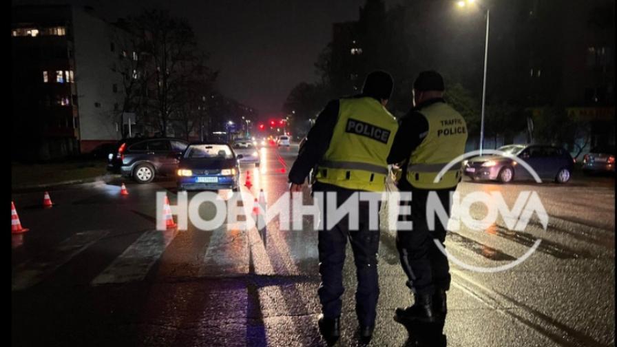 За по-малко от час: Блъснаха двама души на пешеходни пътеки в Казанлък