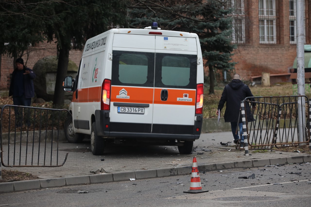 <p>Кола и линейка се удариха в столицата в следобедните часове на 2 март.&nbsp;Инцидентът е станал на бул. &bdquo;Драган Цанков.</p>