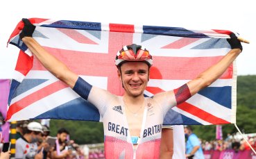 Британският колоездач Том Пидкок спечели Strade Bianche италианската класика която