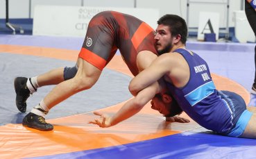 Два български финала се оформиха във втория ден на турнира