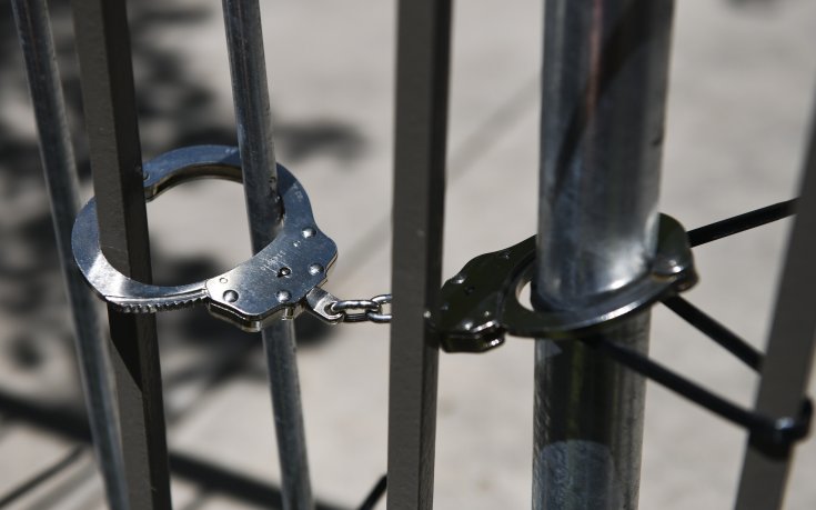 ФБР арестува мъж, склоняващ непълнолетни геймъри към сексуални действия