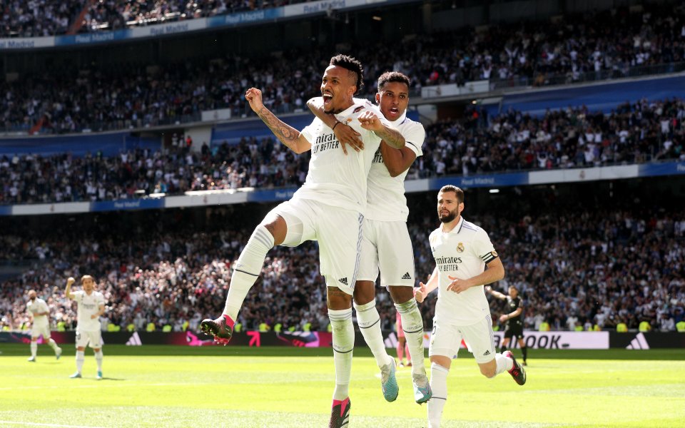 Отборите на Реал Мадрид и Еспаньол играят при резултат 2:1
