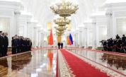 При закрити врата: Започна срещата между Путин и Си Цзинпин в Кремъл