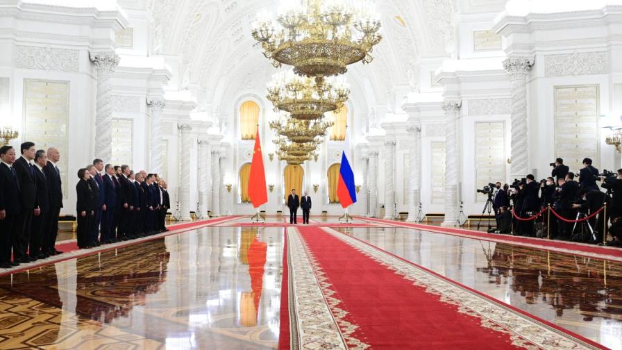Започна срещата между Путин и Си Цзинпин в Кремъл