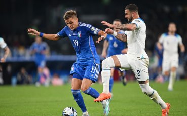 Отборите на Италия и Англия играят при резултат 0:2 в първия