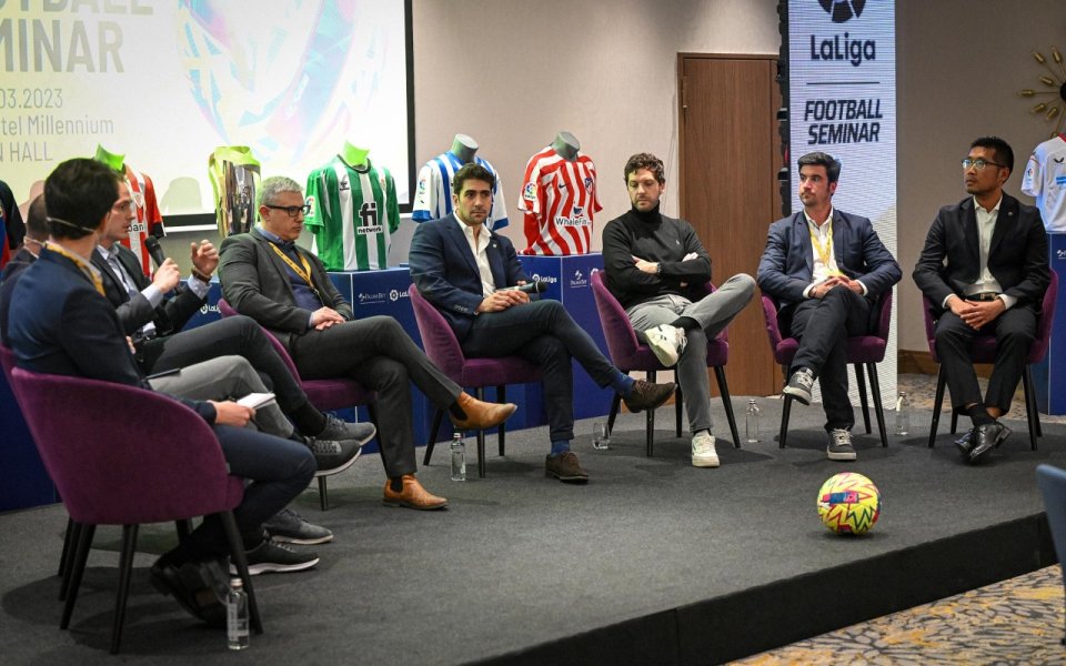 Над 80 представители на родния футболен елит взеха участие в