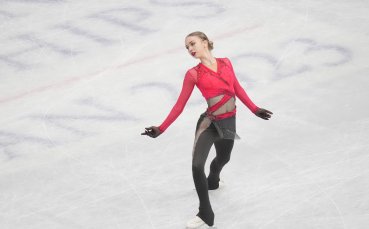 Александра Фейгин ще работи с нов хореограф през следващия сезон