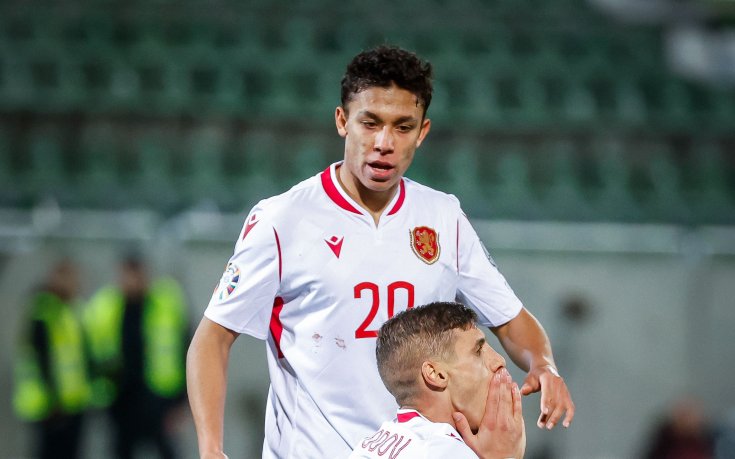 Ще акостира ли на 