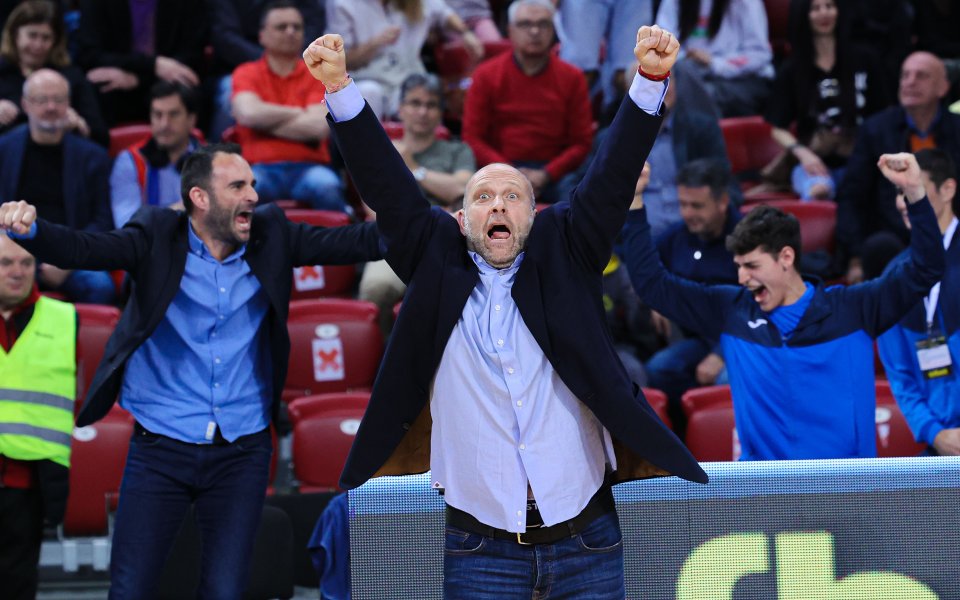 Президентът на Левски Константин Папазов остана безкрайно доволен след финал в