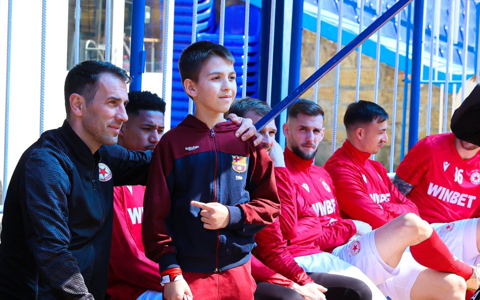 От ЦСКА пуснаха видео, с което показаха как двама от