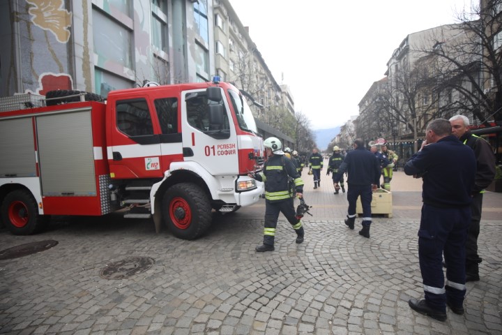 <p>Пожар на столичния бул. &quot;Витоша&quot;</p>