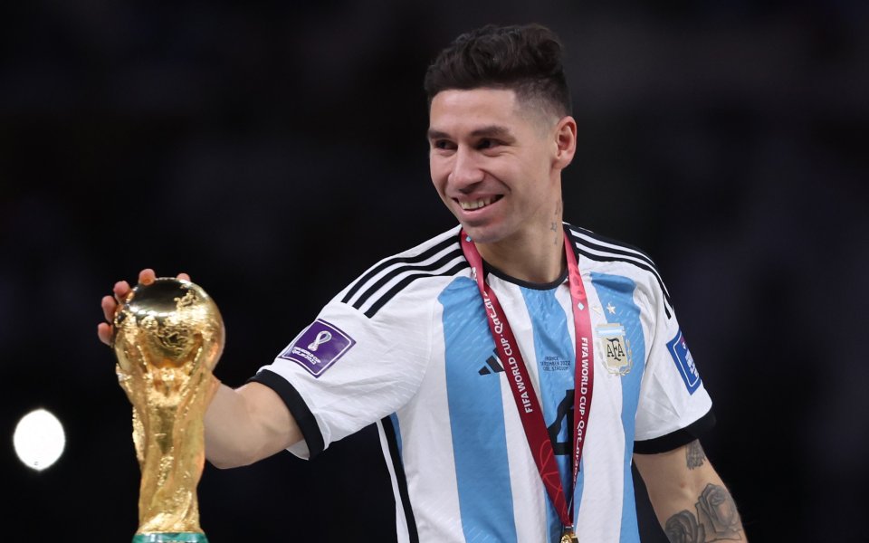 Нотингам Форест ще се подсили с играч, който стана световен