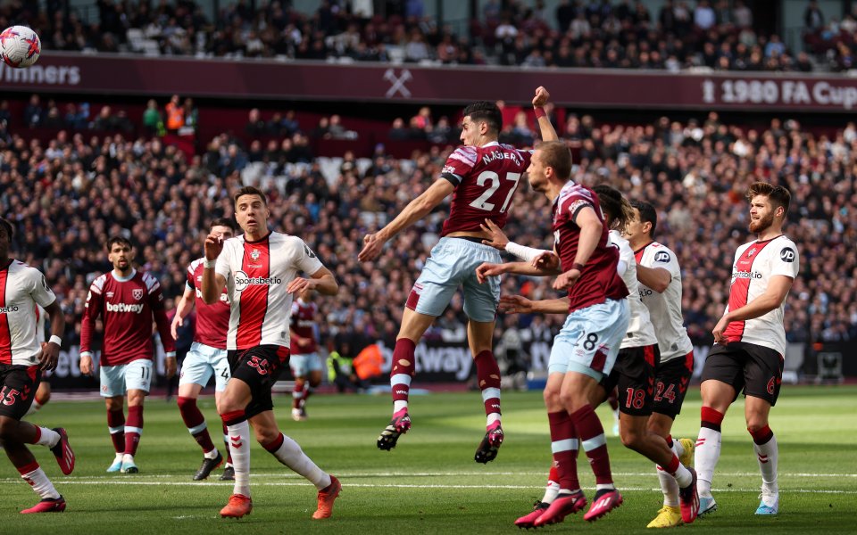 Първият гол в кариерата на Найеф Агер с екипа на