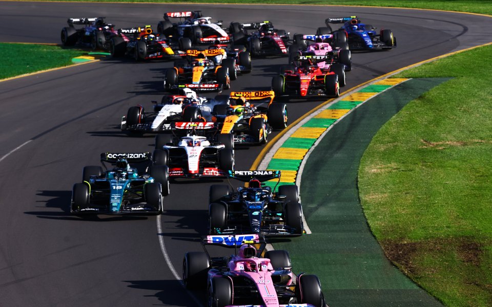 Отборите от Формула 1 посрещат по-ентусиазирано от пилотите дългата априлска