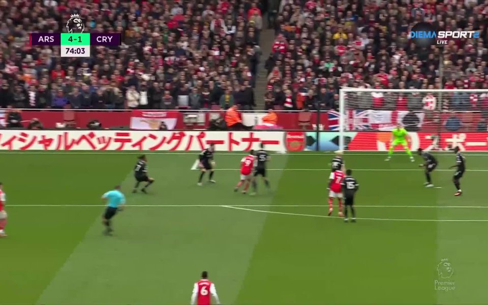 Във видеото може да видите приноса на Букайо Сака за