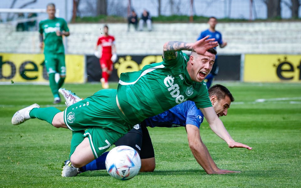 Хебър и Черно море играят при резултат 0:1 в мач от 25-я