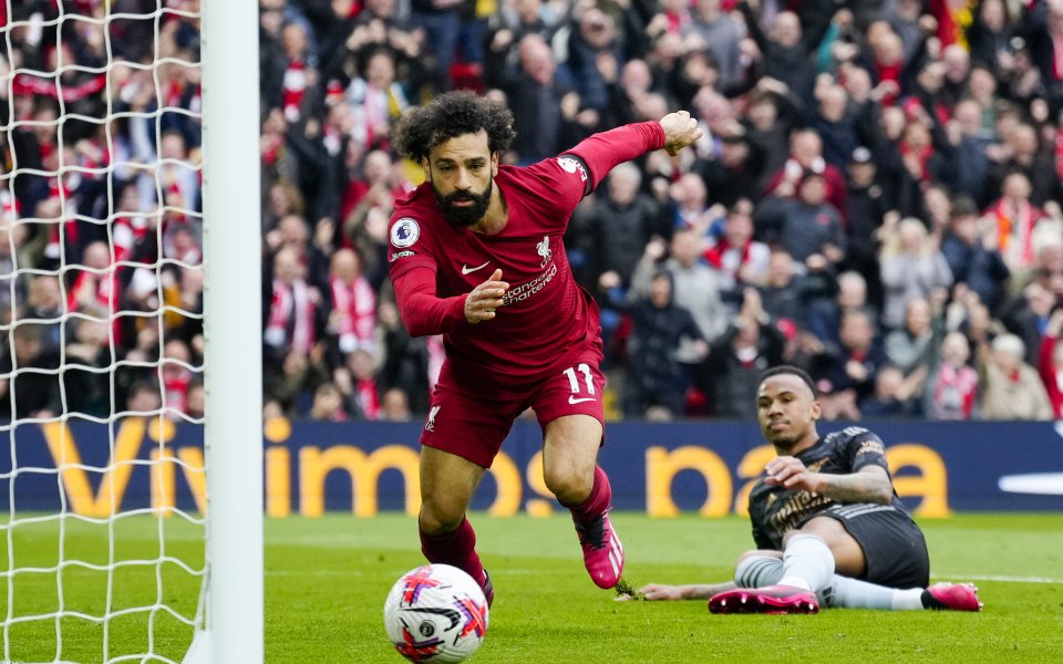 Ливърпул играе при срещу лидера Арсенал в последен сблъсък от