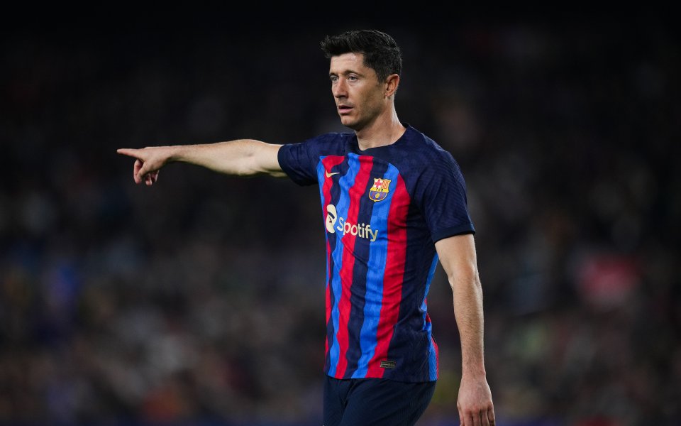 Нападателят на Барселона Роберт Левандовски разкри, че страда от проблеми