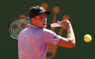 Хуберт Хуркач се класира за полуфиналите на турнира по тенис