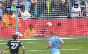 Халанд оформи класическото 3:0 за Сити с втория си гол в мача