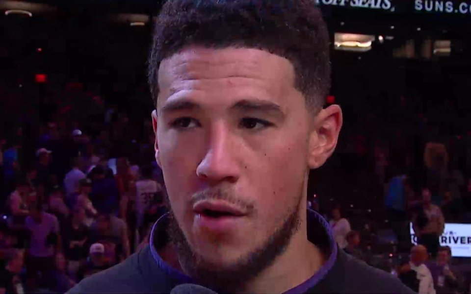 Девин Букър записа 38 точки и 9 асистенции за победата