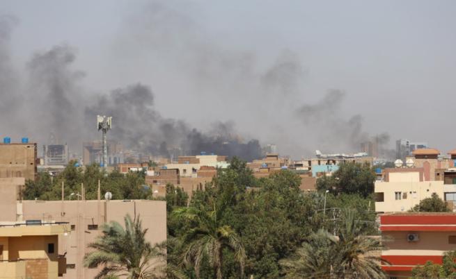 Евакуацията от Судан продължава: Кораб превози граждани на над 50 страни