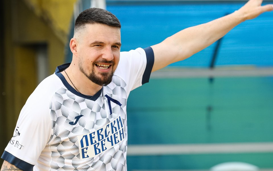 Христо Йовов има желание да хвърли усилията си, след завръщането