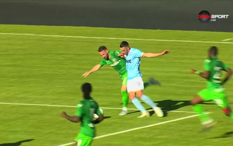 В 24-ата минута на срещата между Арда и Ботев Враца