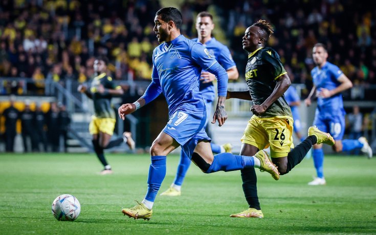 Радост в съблекалнята на Левски