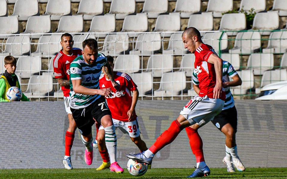 Черно море и ЦСКА 1948 завършиха наравно 0:0 в един