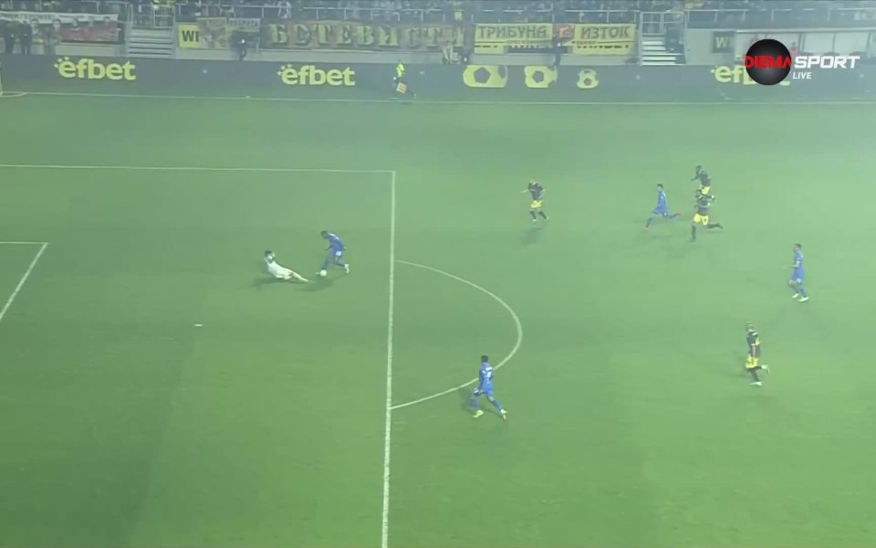 Нападателят на Левски - Рикардиньо, влезе в историята, след като