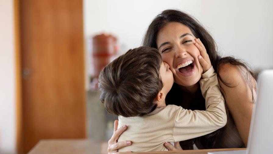 Съвети за щастливо майчинство: 9 стратегии за пълноценно родителство
