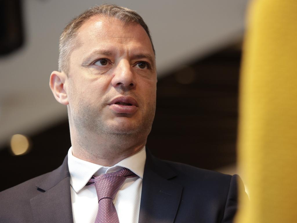 Депутатът от ГЕРБ Делян Добрев призова финансовия министър Асен Василев