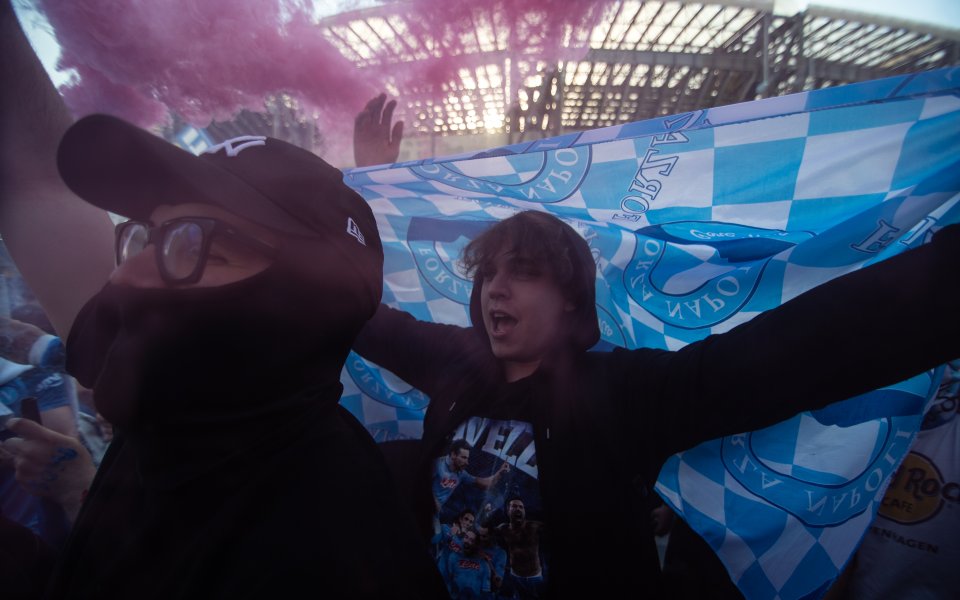 Феновете на Наполи на 