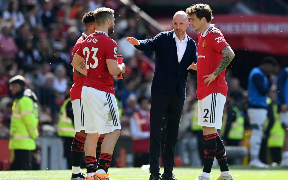 Мениджърът на Манчестър Юнайтед - Ерик тен Хаг, говори след