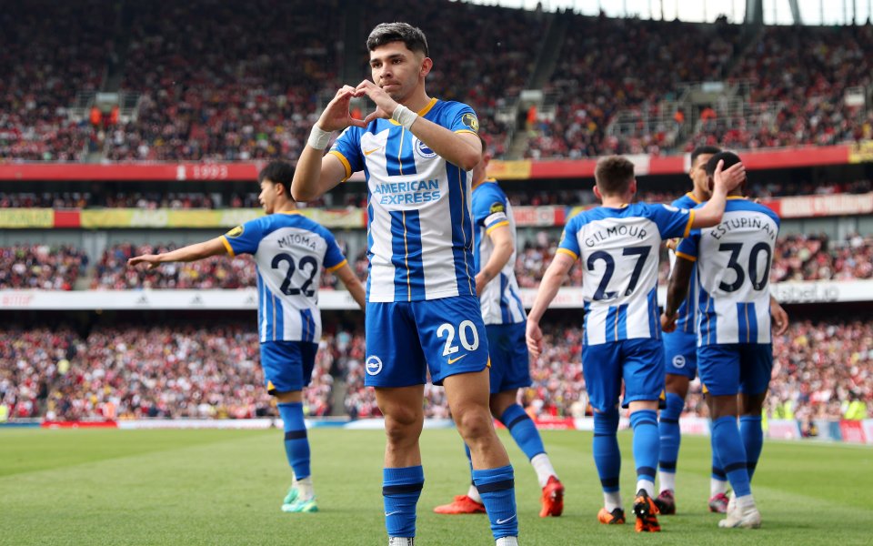 Арсенал и Брайтън играят при в сблъсък от 36-ия кръг на