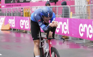 Швейцарският колоездач Щефан Кюнг от отбора на Групама ФДЖ се оттегли