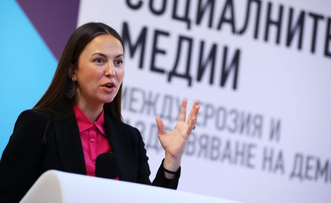 Ева Майдел: Не искам да се ангажирам с разговор за следващ български еврокомисар