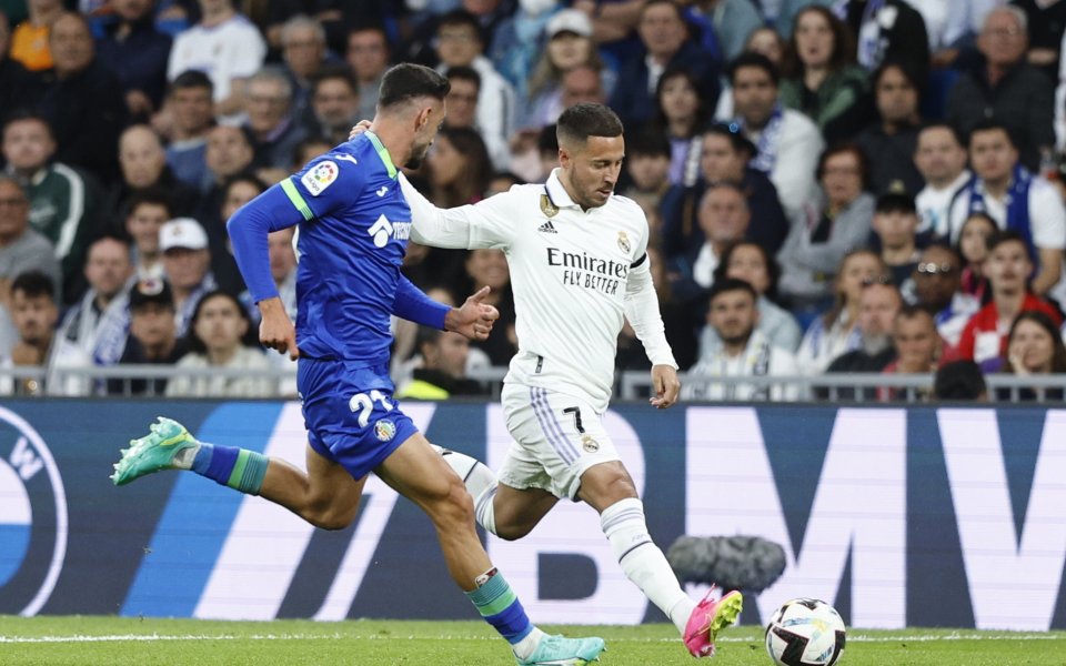 Белгиецът Еден Азар е отхвърлил интерес от канадския тим Монреал