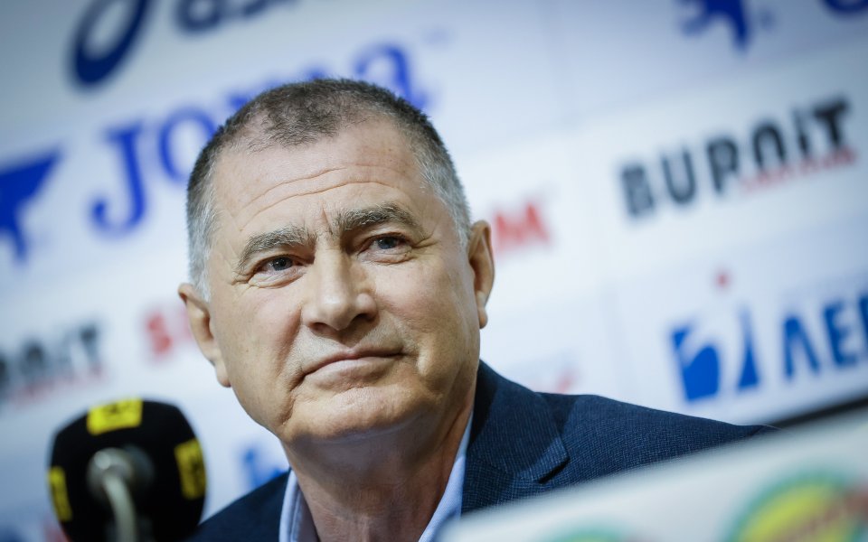 Добромир Карамаринов