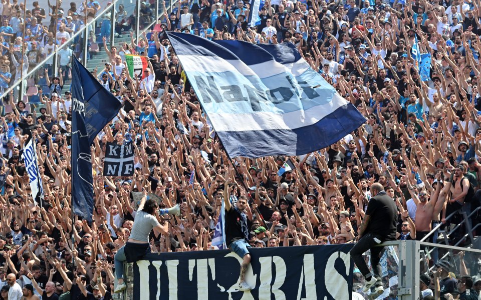 В неделя е последният мач на Наполи за този сезон.