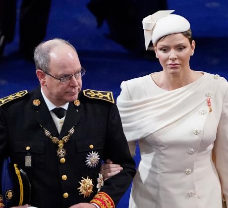 Принцесата на Монако Шарлийн не се отклонява от стила си на обличане